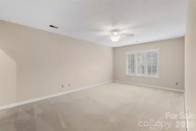 5018 Sunningdale Court, Charlotte, NC 28226 - Photo 17