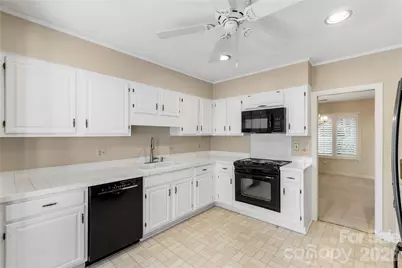 5018 Sunningdale Court, Charlotte, NC 28226 - Photo 13