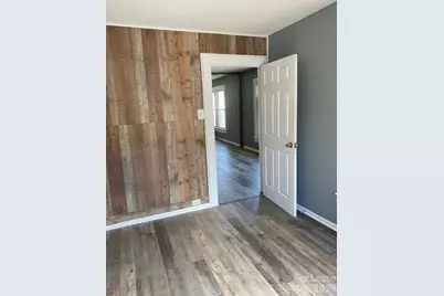 106 S Chapel Street, Landis, NC 28088 - Photo 5