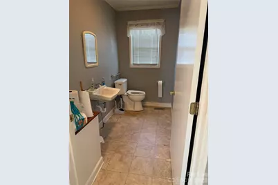 604 S Chestnut Street, Gastonia, NC 28054 - Photo 9