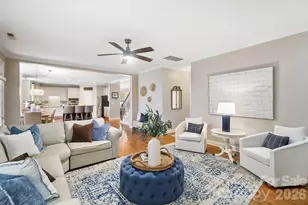 1021 Forbishire Dr, Matthews, NC 28104 - Photo 17