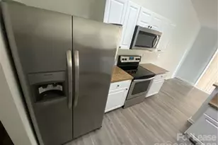 1425 Eastway Dr, Dallas, NC 28034 - Photo 7