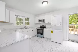 146 Staton Rd, Gastonia, NC 28056 - Photo 9