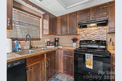 174 Pleasant Ridge, Maggie Valley, NC 28751 - Photo 17