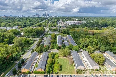 1224 Green Oaks Lane #B, Charlotte, NC 28205 - Photo 31