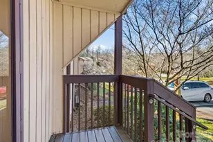 71 Pebble Creek Dr, Asheville, NC 28803 - Photo 29