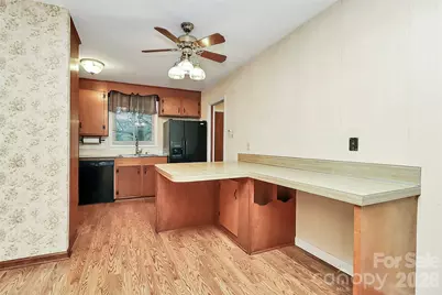 3801 Castlerock Drive, Charlotte, NC 28215 - Photo 25