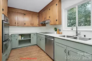 3801 Castlerock Dr, Charlotte, NC 28215 - Photo 7