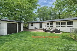 3801 Castlerock Dr, Charlotte, NC 28215 - Photo 5