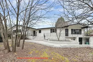 3801 Castlerock Dr, Charlotte, NC 28215 - Photo 3