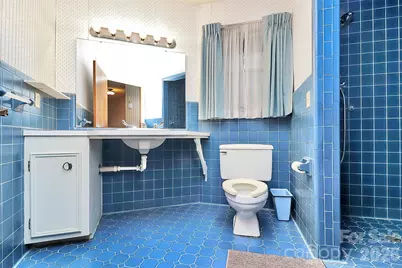 3801 Castlerock Drive, Charlotte, NC 28215 - Photo 29