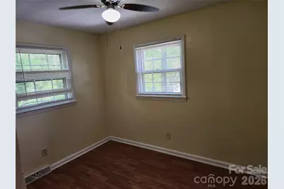 507 N Mulberry Street, Cherryville, NC 28021 - Photo 9