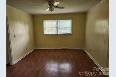 507 N Mulberry Street, Cherryville, NC 28021 - Photo 3