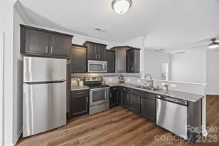 5226 Crystal Lakes Dr, Rock Hill, SC 29732 - Photo 11