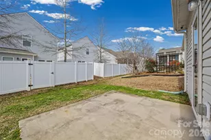 5226 Crystal Lakes Dr, Rock Hill, SC 29732 - Photo 19