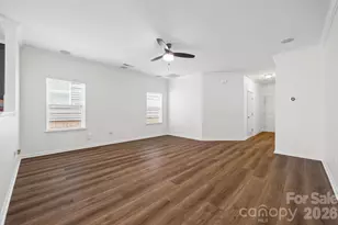 5226 Crystal Lakes Dr, Rock Hill, SC 29732 - Photo 9