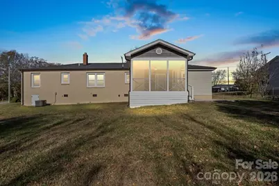 492 14th Avenue Avenue NE, Hickory, NC 28601 - Photo 19