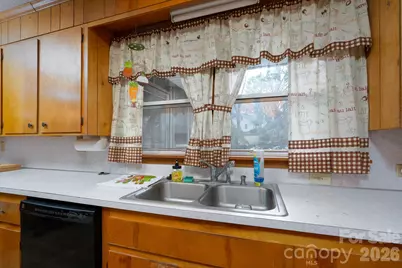 322 E 4th Street, Oakboro, NC 28129 - Photo 25