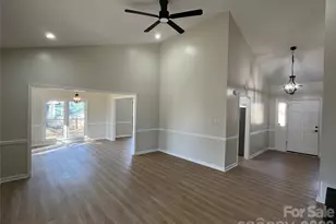 1300 Long Paw Ln, Charlotte, NC 28214 - Photo 11