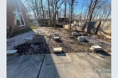1300 Long Paw Lane, Charlotte, NC 28214 - Photo 37