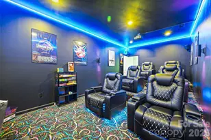 16203 Tulloch Rd, Charlotte, NC 28278 - Photo 7