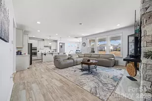 16203 Tulloch Rd, Charlotte, NC 28278 - Photo 11