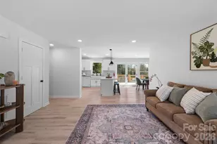 338 Hawthorne Dr, Brevard, NC 28712 - Photo 7