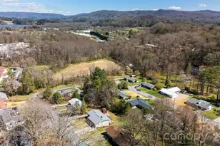 338 Hawthorne Dr, Brevard, NC 28712 - Photo 39