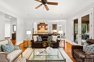 6708 Larrisa Ct, Charlotte, NC 28226 - Photo 15