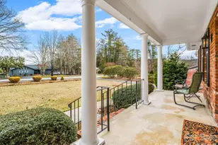 111 Hudson Dr, Hendersonville, NC 28739 - Photo 17