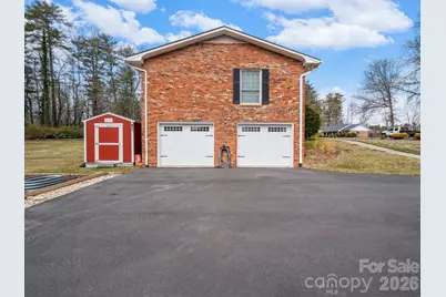 111 Hudson Drive, Hendersonville, NC 28739 - Photo 13