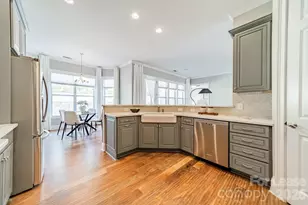 15016 High Bluff Ct, Charlotte, NC 28278 - Photo 11