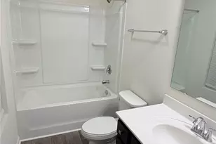 7209 Lenton Rd, Charlotte, NC 28215 - Photo 11