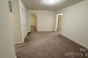 7209 Lenton Rd, Charlotte, NC 28215 - Photo 13