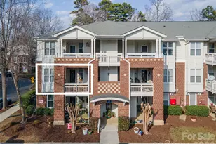 714 Northeast Dr, Davidson, NC 28036 - Photo 1