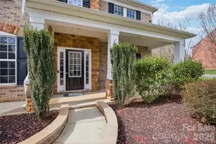 10102 Paxton Run Rd, Charlotte, NC 28277 - Photo 3