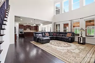 10102 Paxton Run Rd, Charlotte, NC 28277 - Photo 7