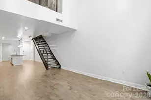 701 Royal Ct, Charlotte, NC 28202 - Photo 11