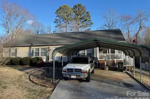 141 Buckwheat Dr, Statesville, NC 28625 - Photo 3