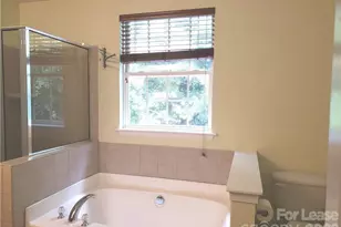 3226 Park South Station Blvd, Charlotte, NC 28210 - Photo 15