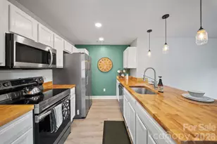 40 Foxden Dr, Fletcher, NC 28732 - Photo 7