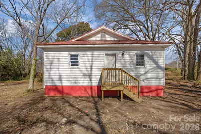 511 E Trade Street, Dallas, NC 28034 - Photo 15