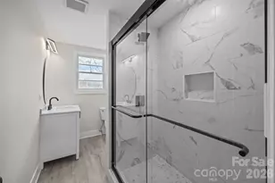 511 E Trade St, Dallas, NC 28034 - Photo 11