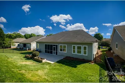 8720 Artesa Mill Lane, Charlotte, NC 28214 - Photo 33
