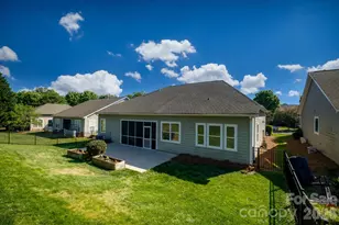 8720 Artesa Mill Ln, Charlotte, NC 28214 - Photo 33