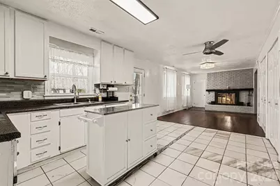 4831 Dogwood Place, Charlotte, NC 28212 - Photo 13