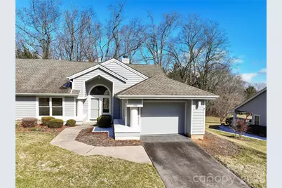 100 Meadowind Court, Waynesville, NC 28786 - Photo 3