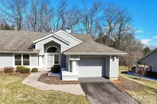 100 Meadowind Ct, Waynesville, NC 28786 - Photo 3