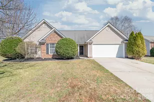 1020 Cranston Crossing Pl, Indian Trail, NC 28079 - Photo 1