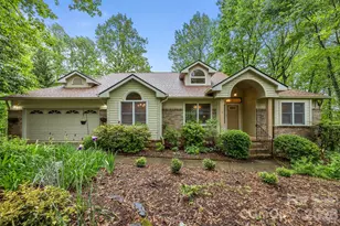 5 Governors Dr, Hendersonville, NC 28791 - Photo 7